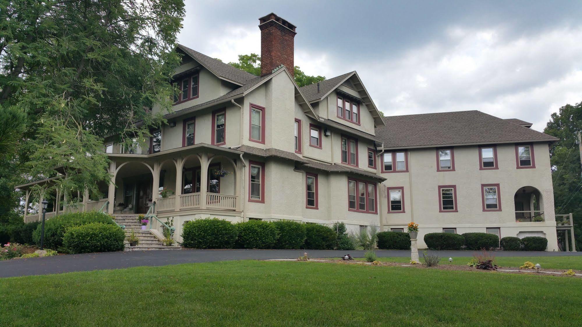The Inn At Ragged Edge Chambersburg Kültér fotó
